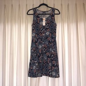 NWT Agnes & Dora Fisher Dress